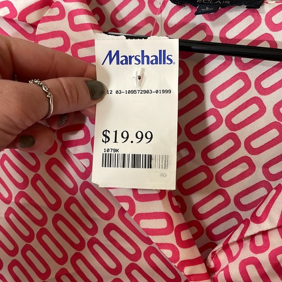 Fun pink patterned button down - Picture 2 of 4